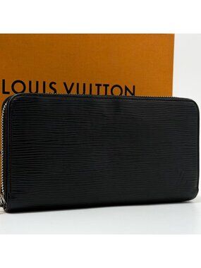 Louis Vuitton Zippy Wallet Epi Black Leather Round